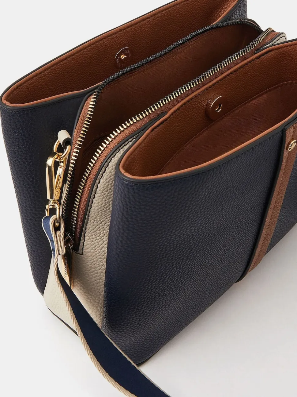 Accessorize sac à bandoulière à triple compartiment