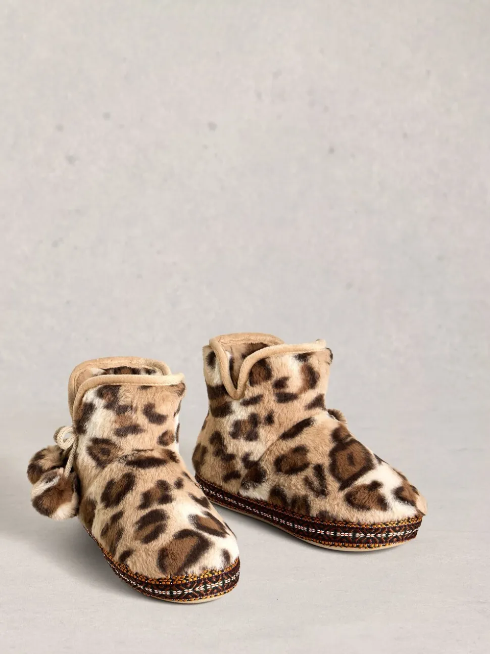 animal - White Stuff chaussons bottines en fausse fourrure