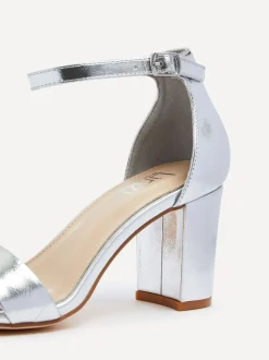 Argent - Linzi Wide Fit Legacy à peine là des chaussures à talons blocs arrière fermés