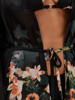 B by Ted Baker Kimono à glands en viscose noir fleuri Koi