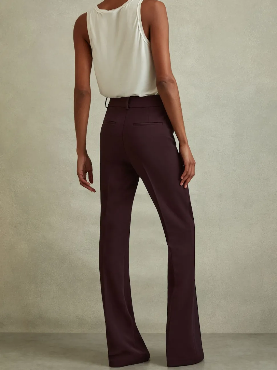 Baies - Pantalon de costume Reiss Gabi évasé