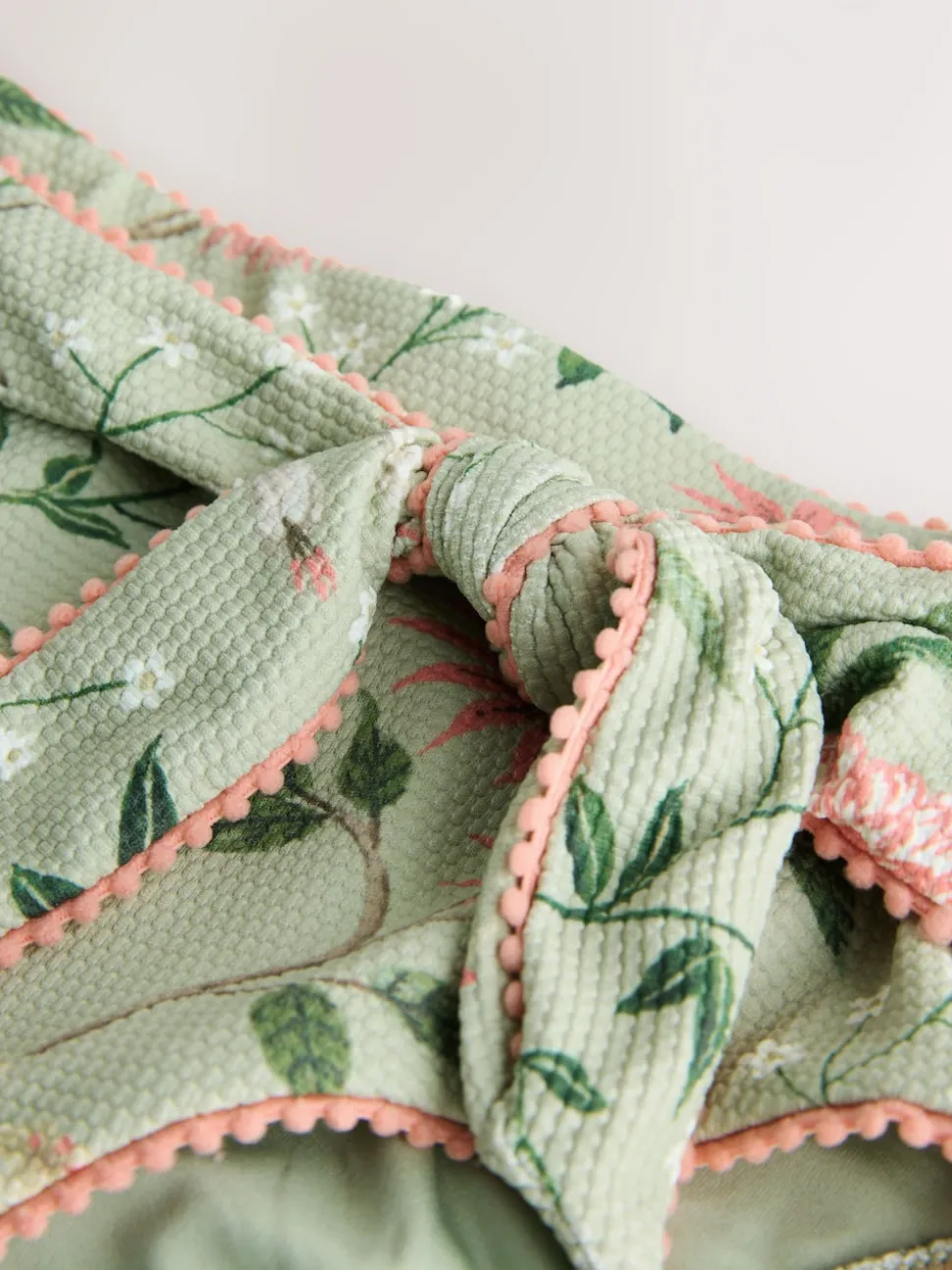 Bas de bikini Laura Ashley échancré
