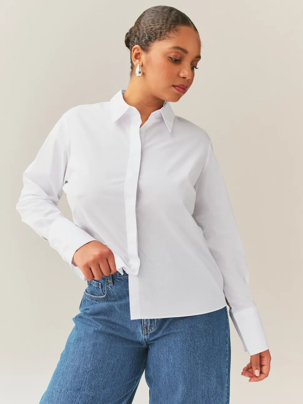 Blanc - Chemise Fuller Bust ajustée extensible Essential à manches longues
