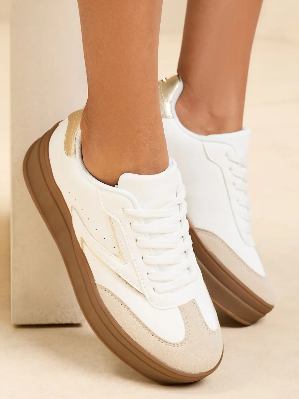 Blanc - Lipsy Baskets de sport à plateforme épaisse en faux suède