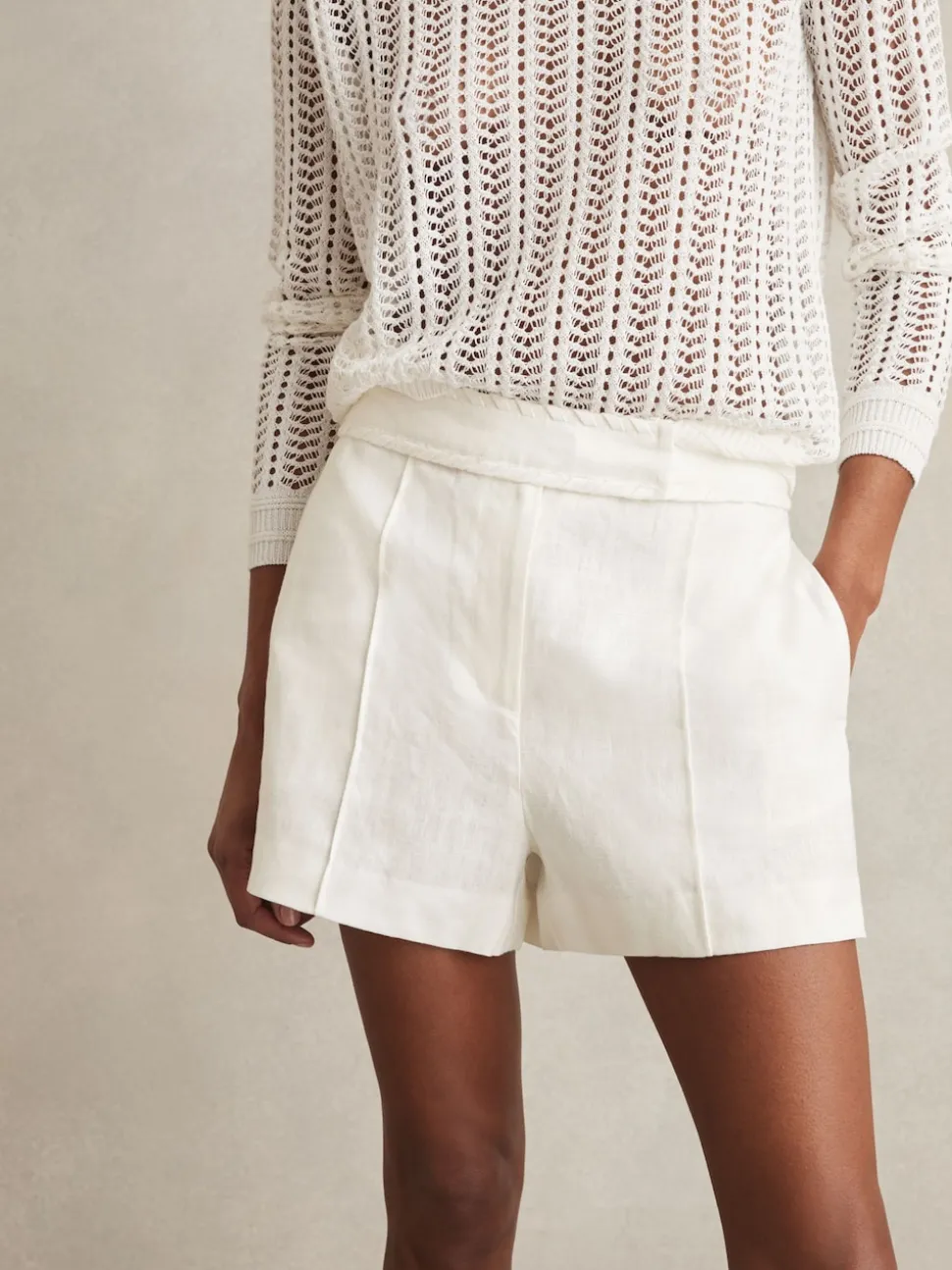 Blanc - Short Reiss Fawn Lin Whipstitch Short