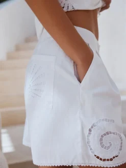 Blanc - Shorts Broderie