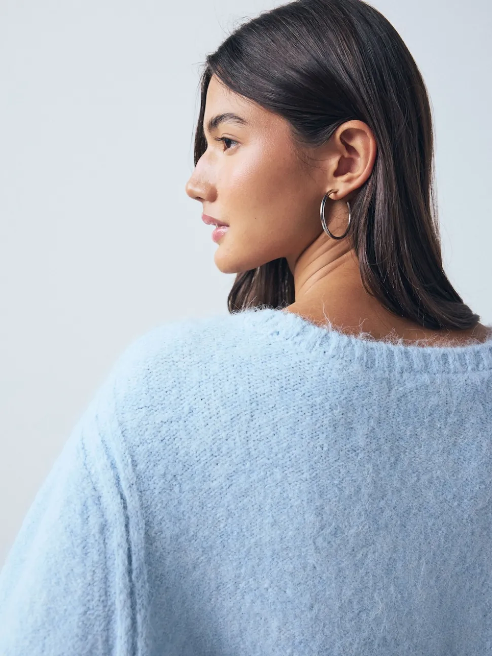 Bleu clair - Pull à col dégagé en laine