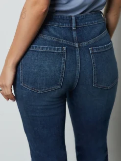Bleu foncé de denim - Jean bootcut authentique Milieu
