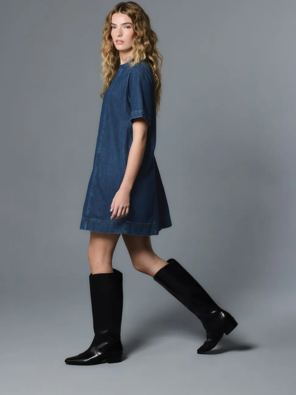 Bleu foncé de denim - Robe t-shirt courte