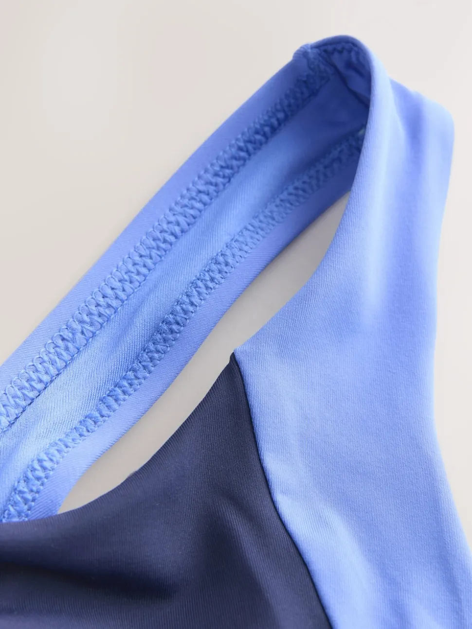 Bleu marine à empiècements - Maillot de bain Unitard avec contrôle du ventre