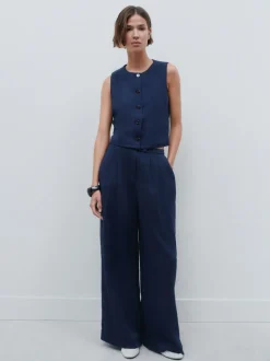 Bleu marine - Gilet boutonné sur le devant