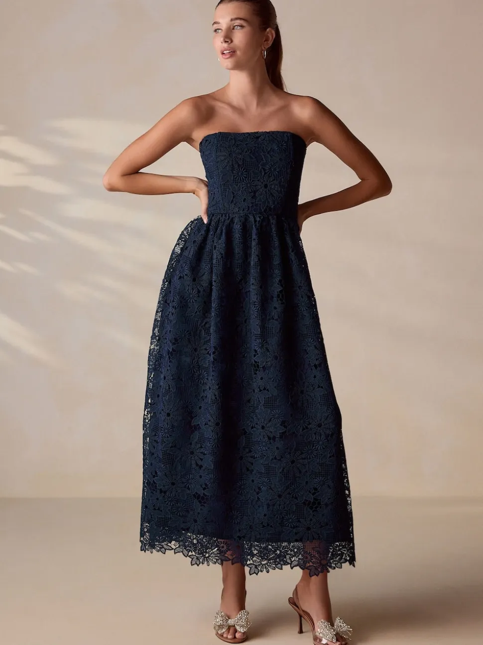 Bleu marine - Robe Bandeau mi-longue en dentelle