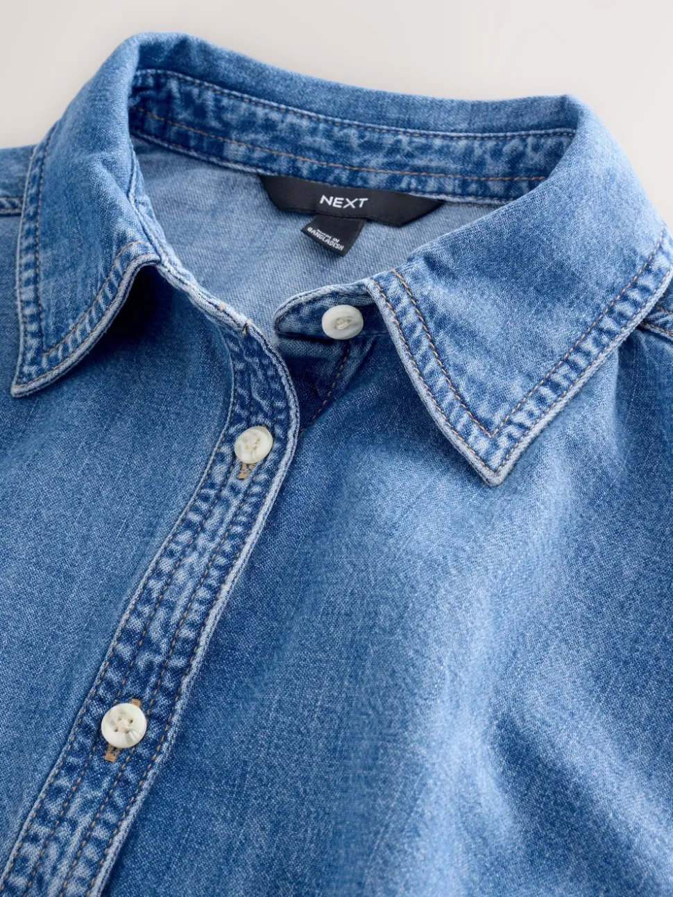 Bleu moyen - Chemise en denim ajustée à manches longues à taille cintrée