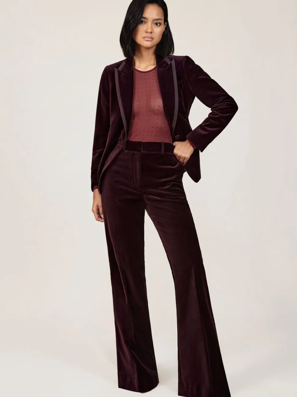 bordeaux - Pantalon évasé Reiss Elia à rayures style smoking en velours