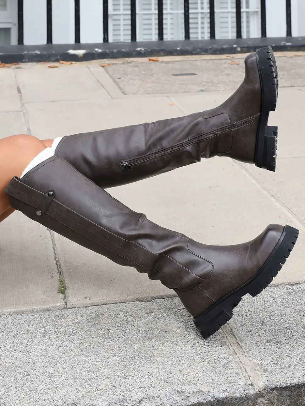 Bottes Simmi London Miles à onglets jusqu’aux genoux