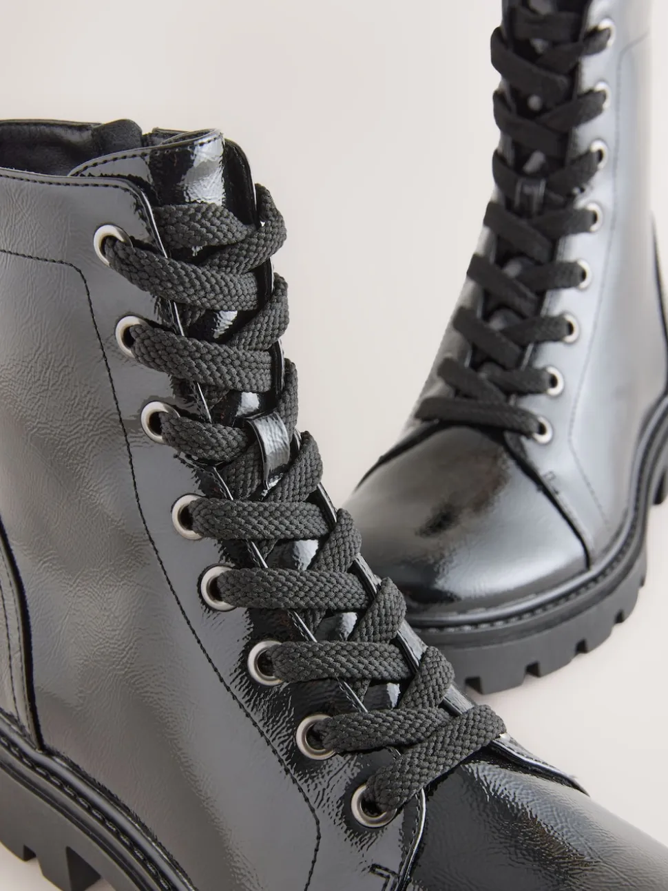 Brevet noir - Bottes à lacets Forever Comfort®