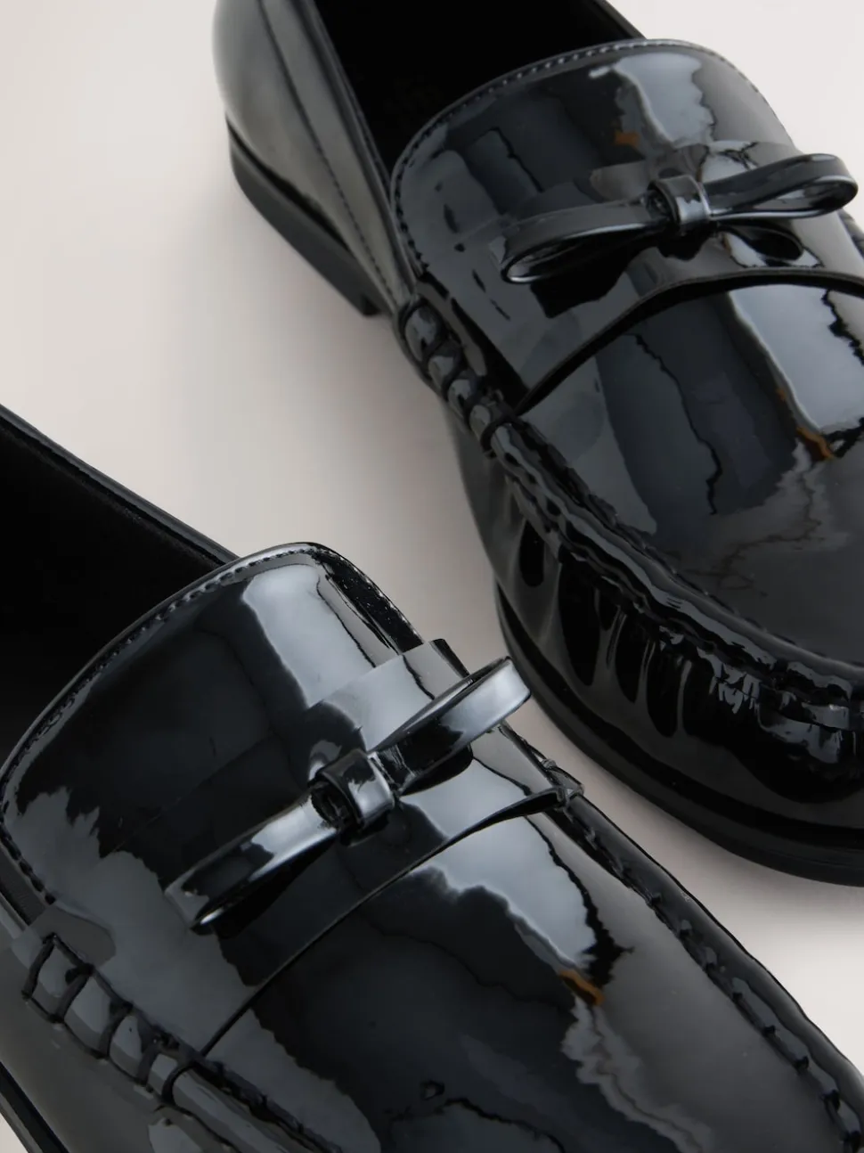 Brevet noir - Mocassins Forever Comfort® à bout froncé avec nœud