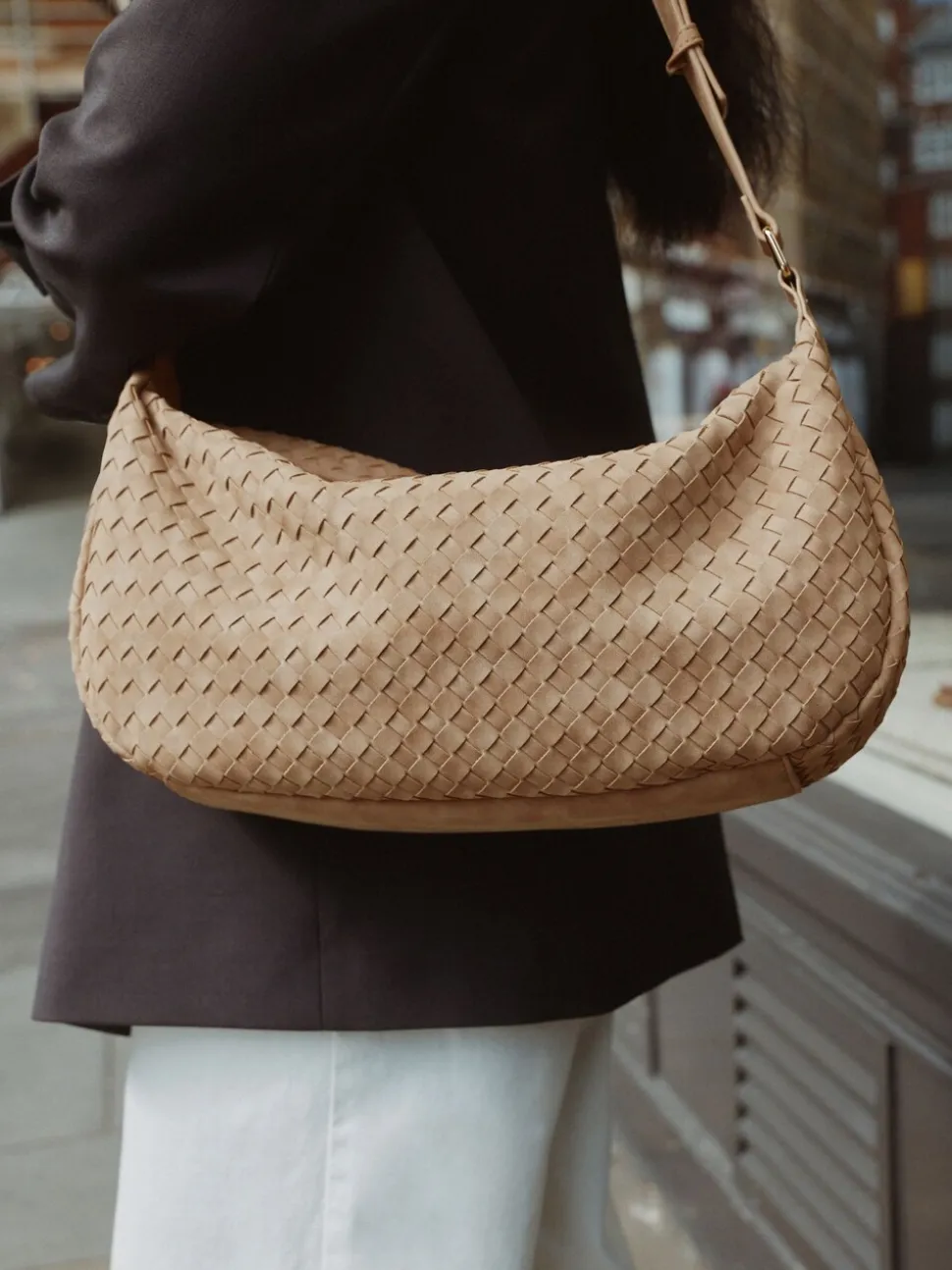 chameau - Sac à bandoulière tissé en faux daim