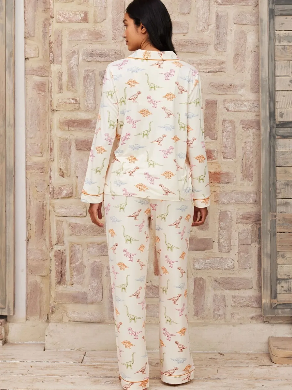 Chelsea Peers Pyjama long imprimé dinosaure
