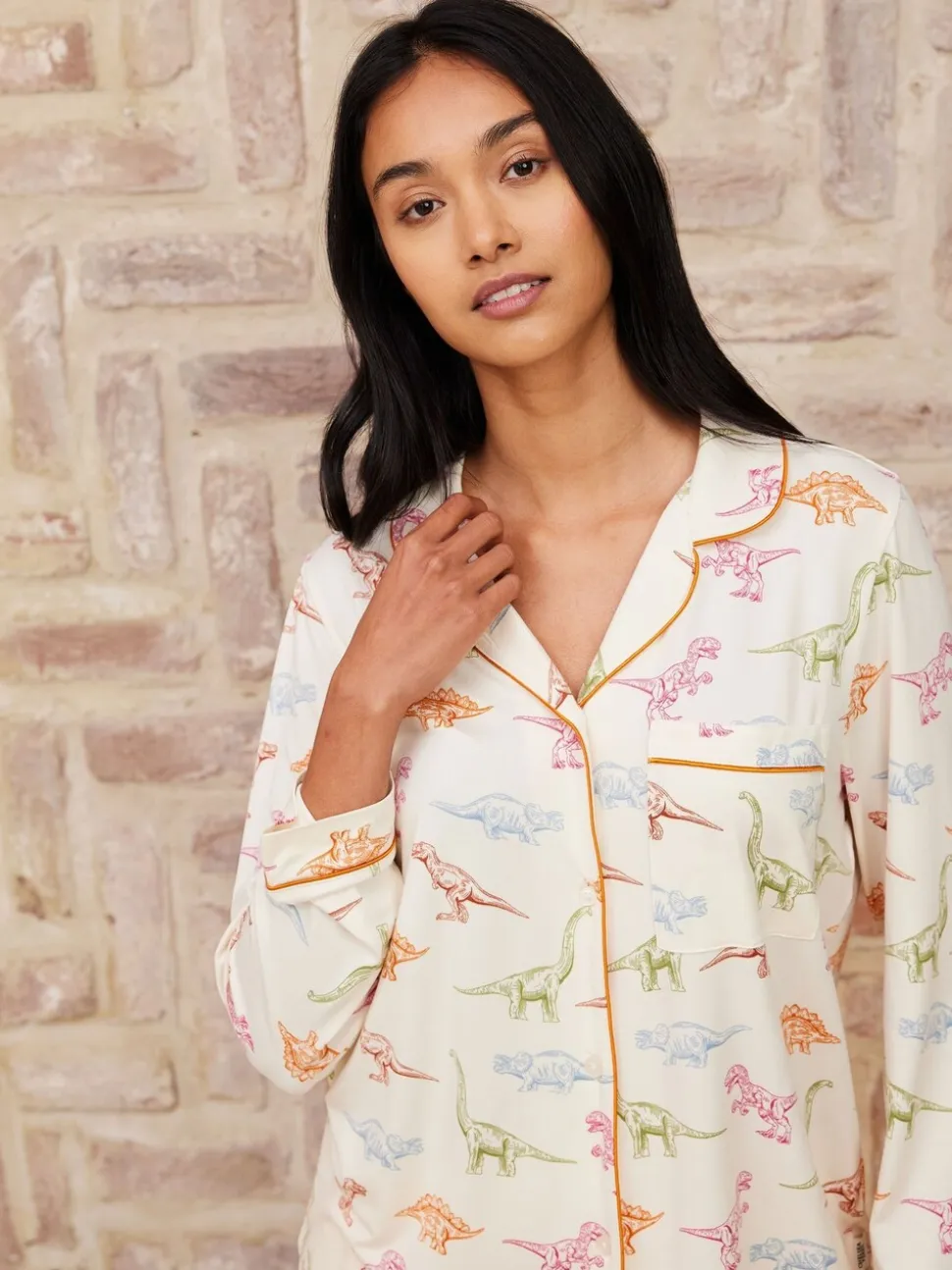 Chelsea Peers Pyjama long imprimé dinosaure