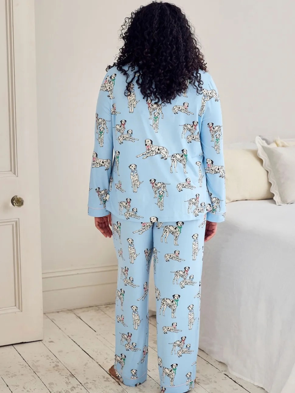 Chelsea Peers Pyjamas longs imprimé chiens dalmatien Ensemble