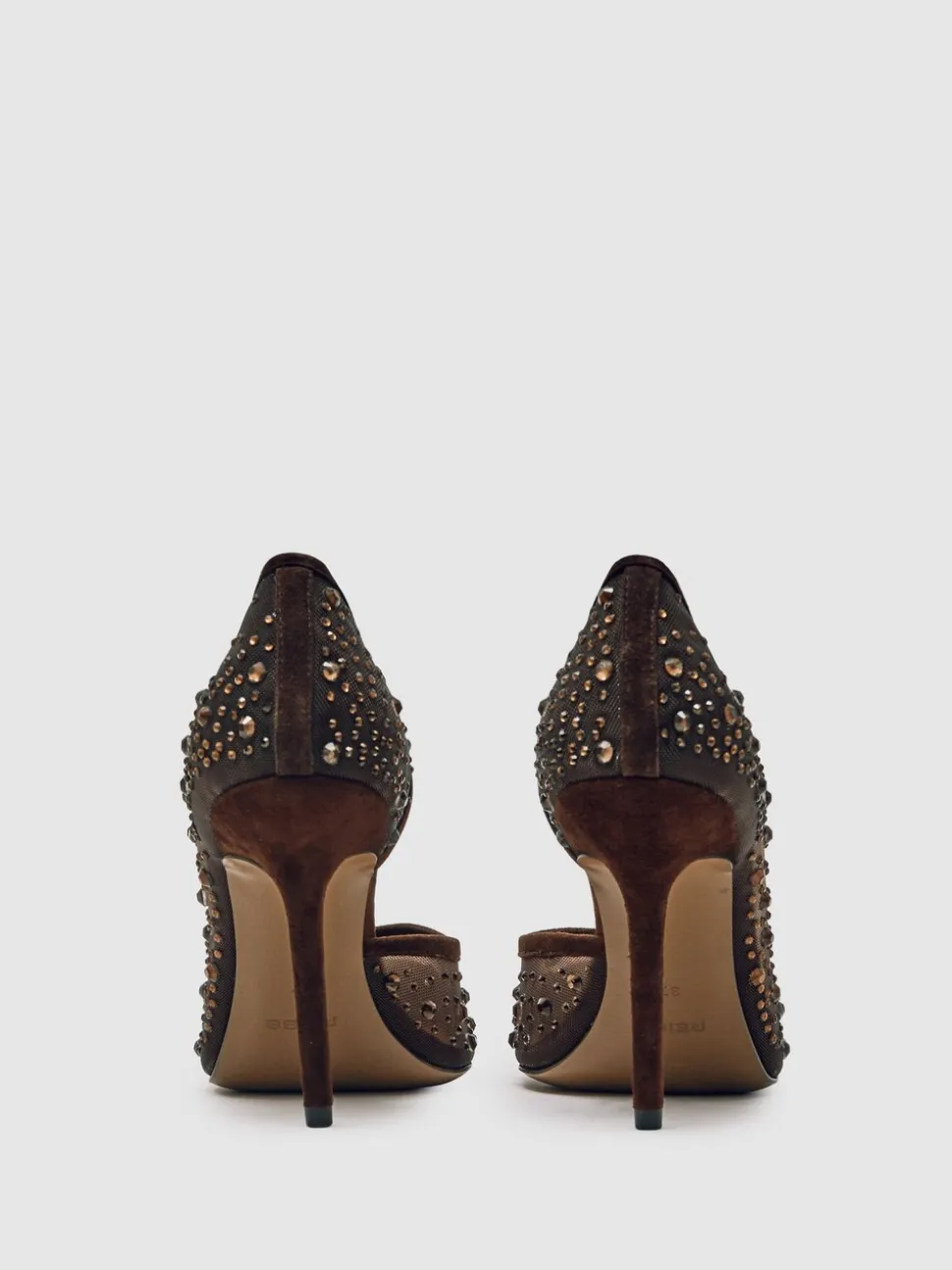 chocolat - Escarpins Reiss Emily en maille avec ornements de cristaux