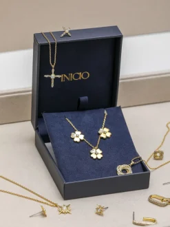 Coffret cadeau Inicio avec trèfle en zircone cubique