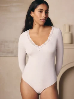 Crème - Body à bordure en dentelle avec couche de base thermique