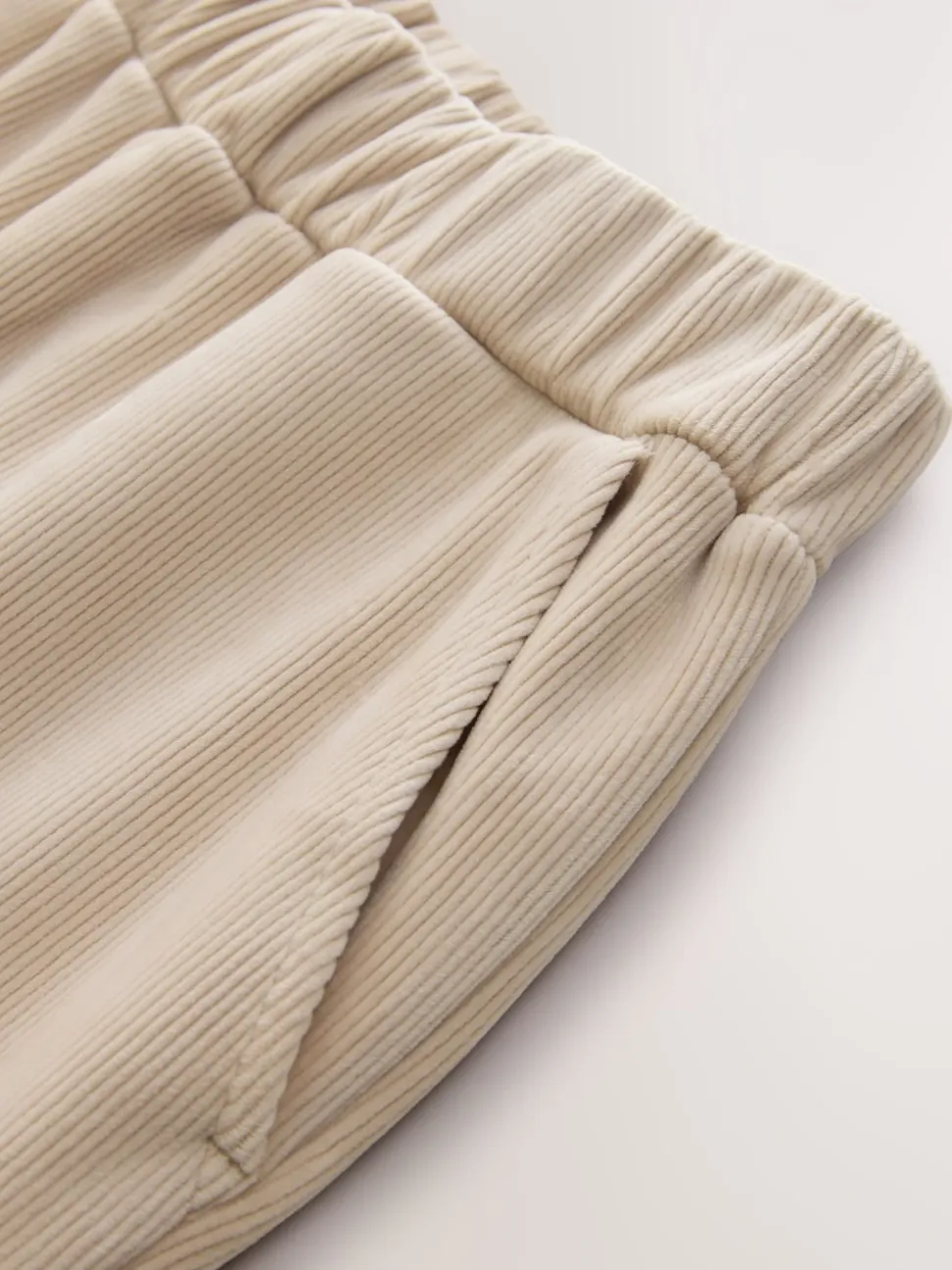 Crème - Pantalons en velours côtelé doux à jambe large
