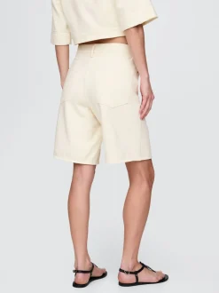 Crème - Shorts Gap Denim taille mi-haute de 11 pouces