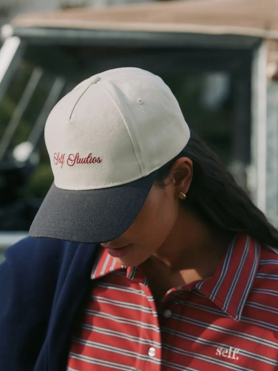 Crème - soi-même. Casquette à slogan