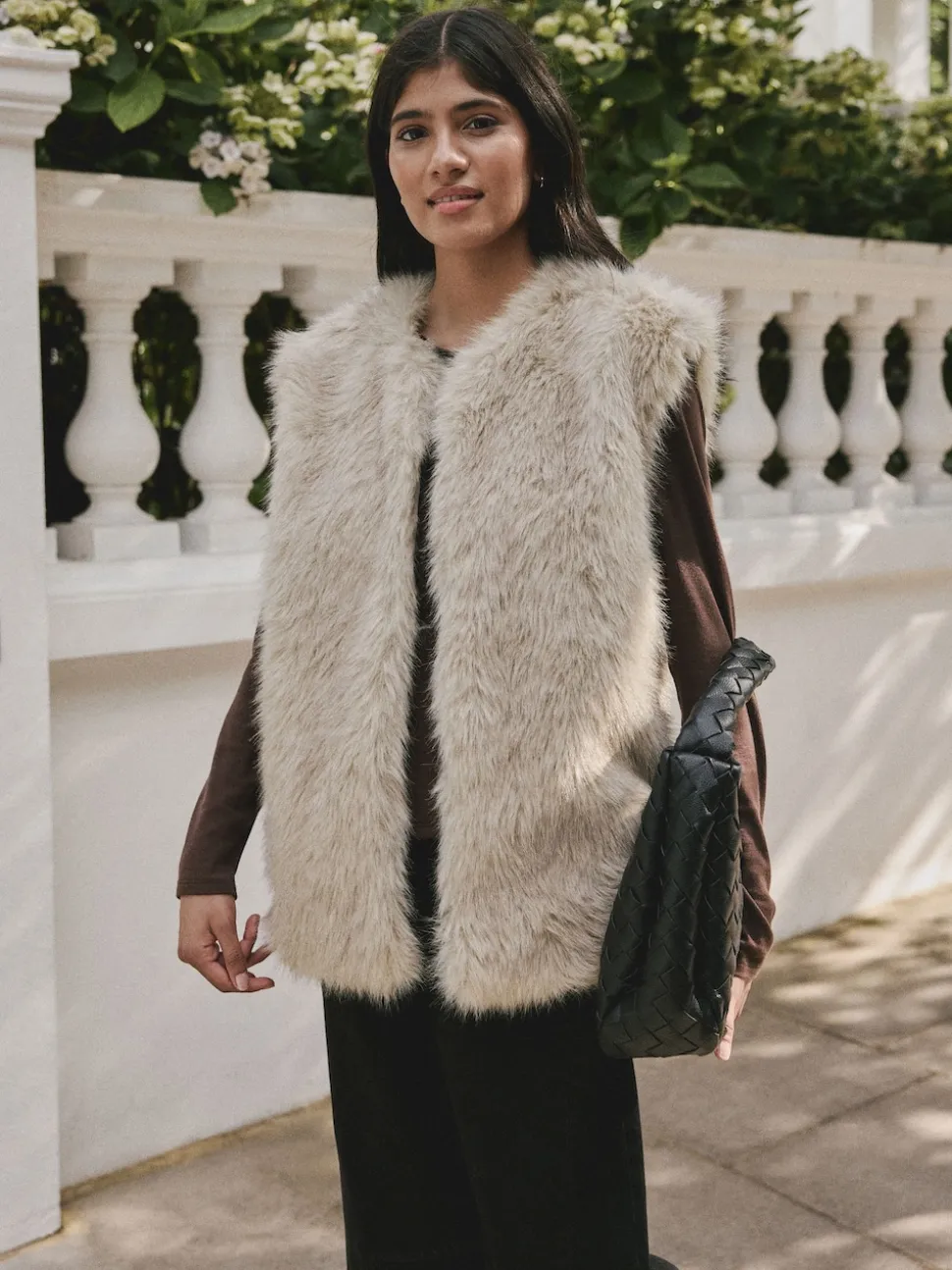 Crème - Veste sans manches en fausse fourrure