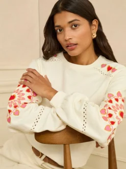 Crème Cœur Ric Rac - Love & Roses Sweat brodé