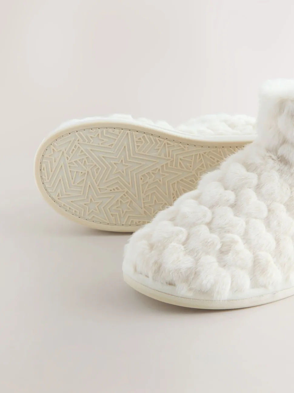 écru - Chaussons chaussons cœur en fausse fourrure