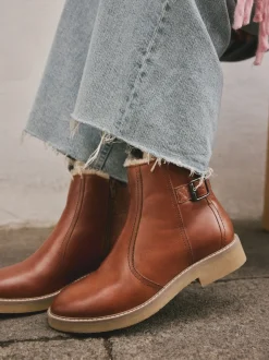 Cuir marron fauve - Bottes Forever Comfort® doublées de fausse fourrure avec boucle