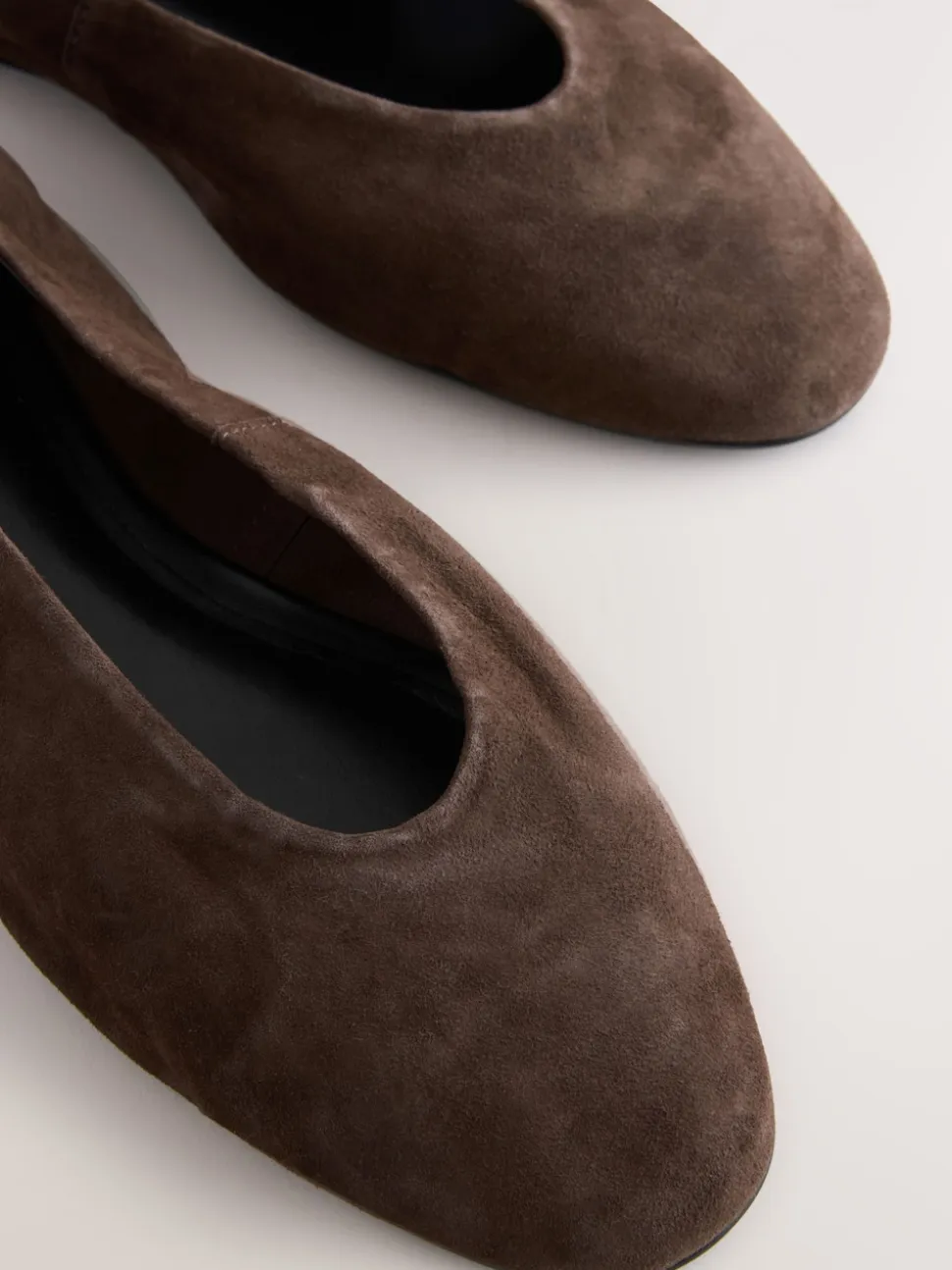 Daim marron chocolat - Ballerines bout rond en cuir