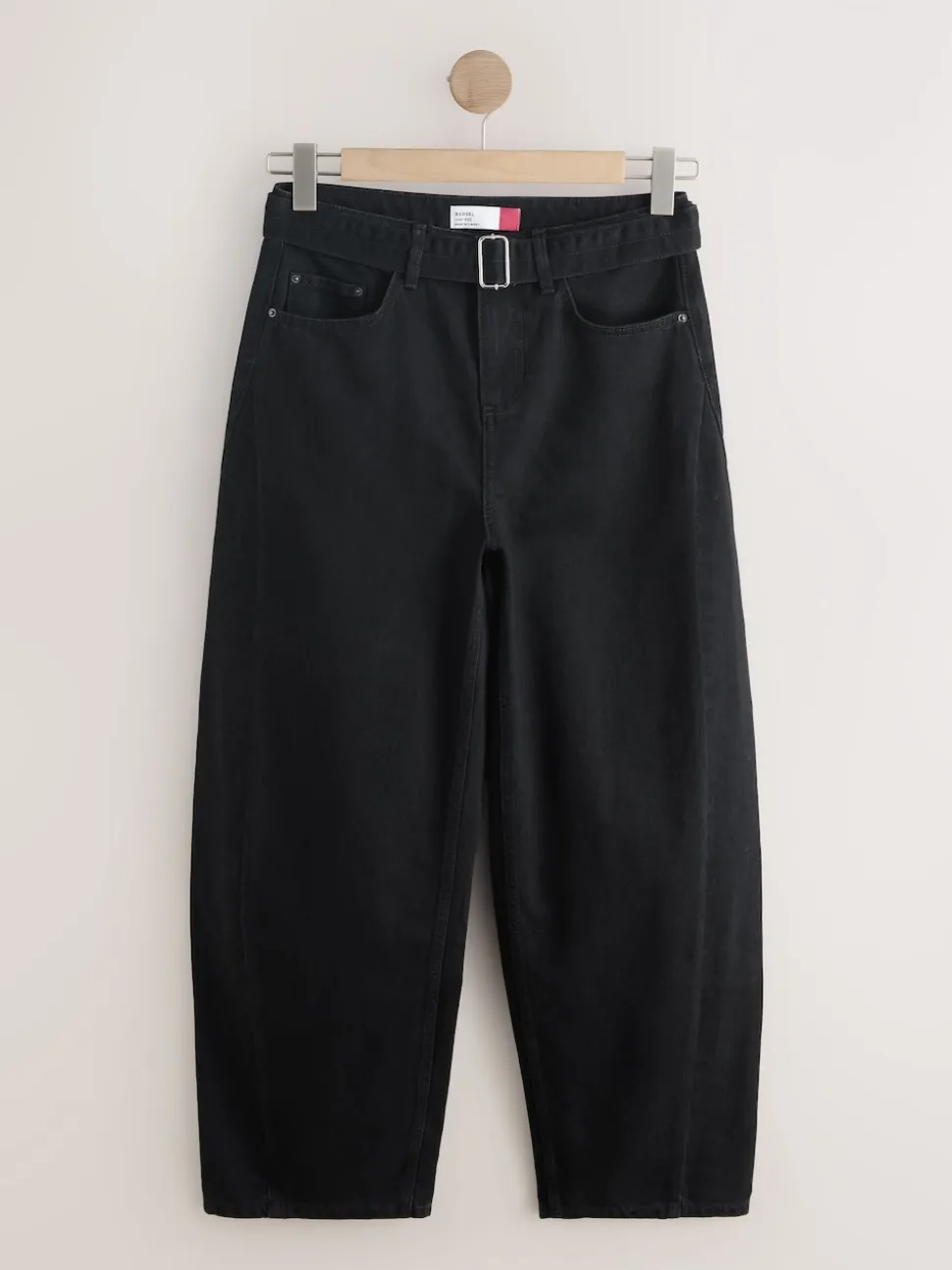 Denim noir - Jean barrel ceinturé