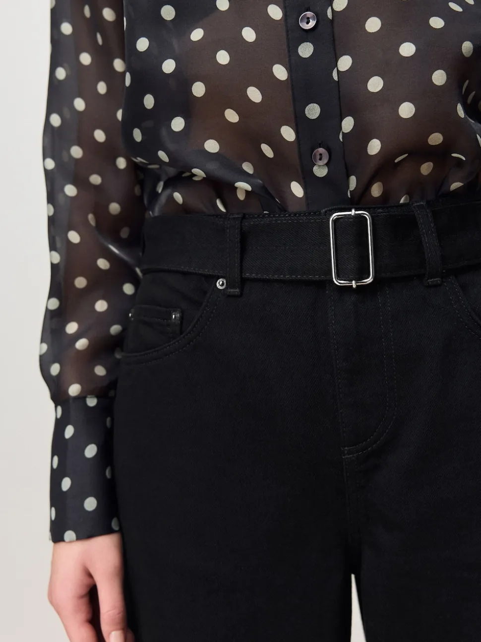 Denim noir - Jean barrel ceinturé