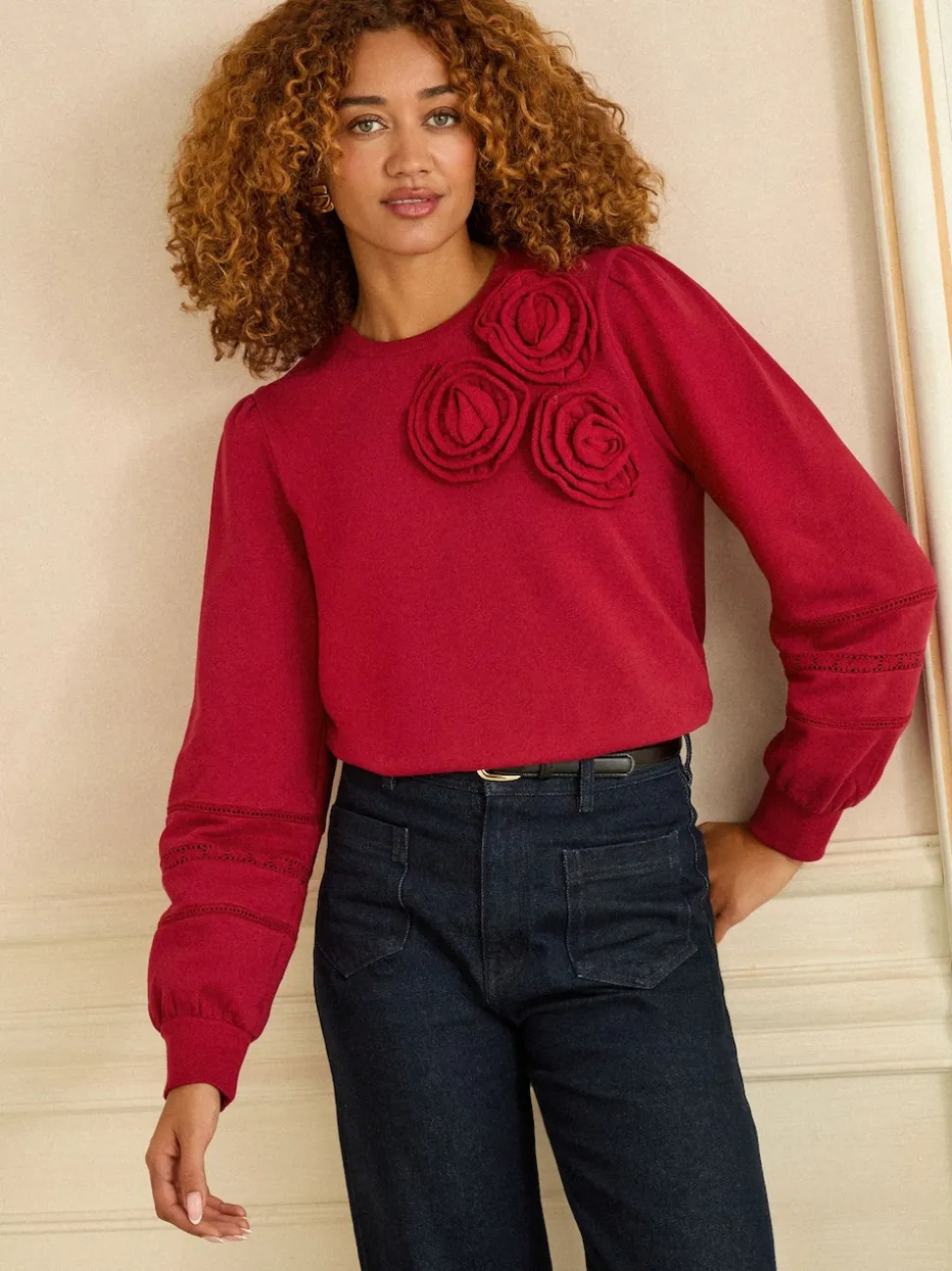 détail corsage Rouge - Sweat Love & Roses en jersey à col ras du cou