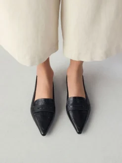 Effet croco Noir en relief - Mocassins Forever Comfort® Premium en cuir à bout pointu