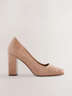 Effet Crocs camel - Chaussures à talons Forever Comfort® à bout carré