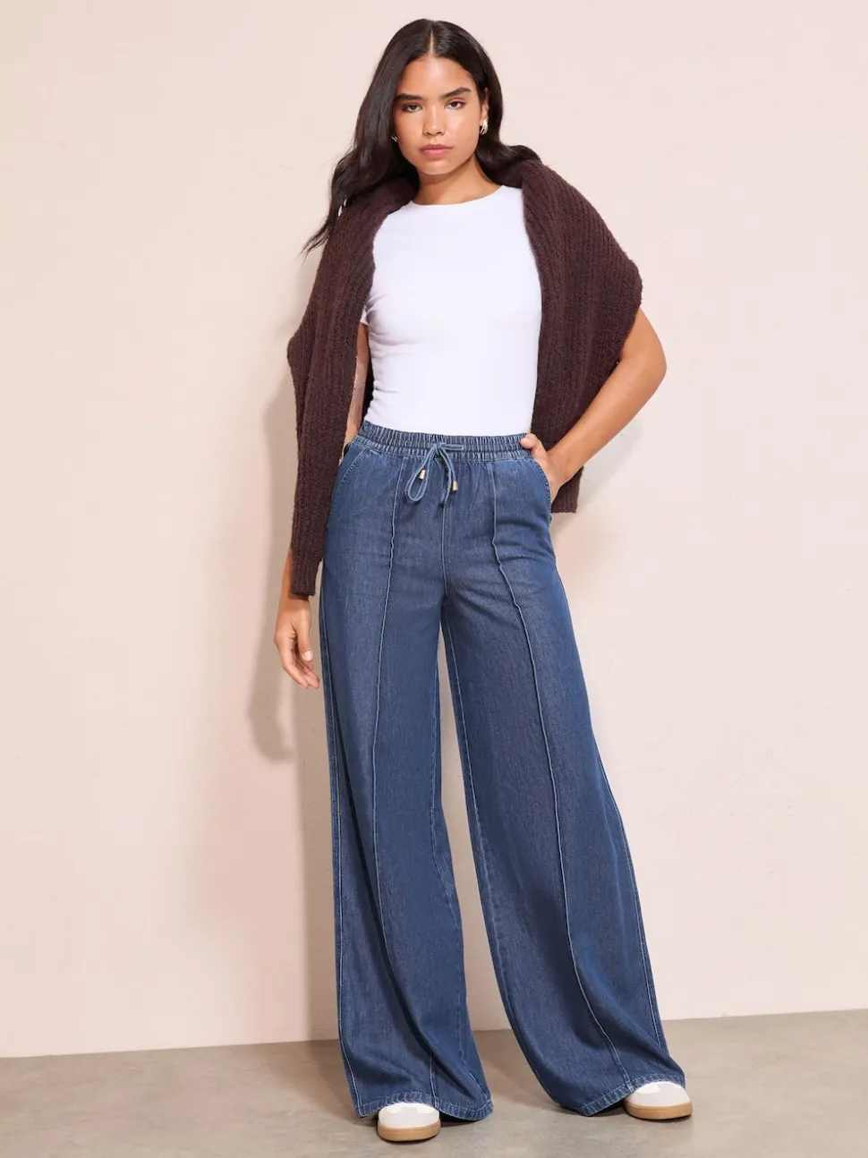 Friends Like These Jean large élastique pour tous les jours