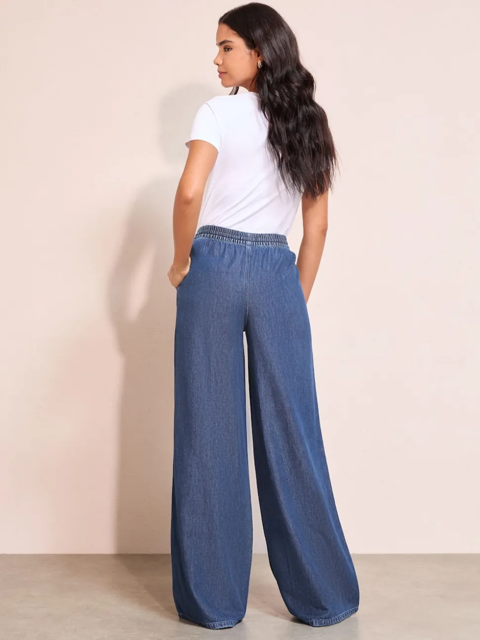 Friends Like These Jean large élastique pour tous les jours