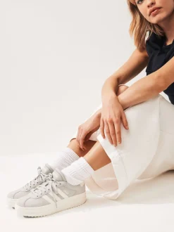 Gris - adidas baskets VL Court Bold