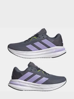 Gris - Baskets adidas Galaxy 7