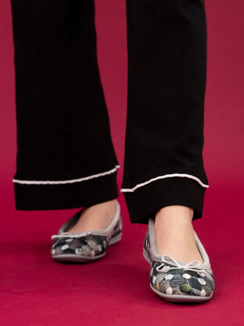 Gris - Chaussons style ballerine Lunar pour femme