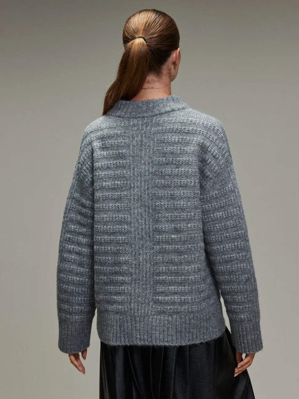 Gris - Pull long côtelé à col en V en laine