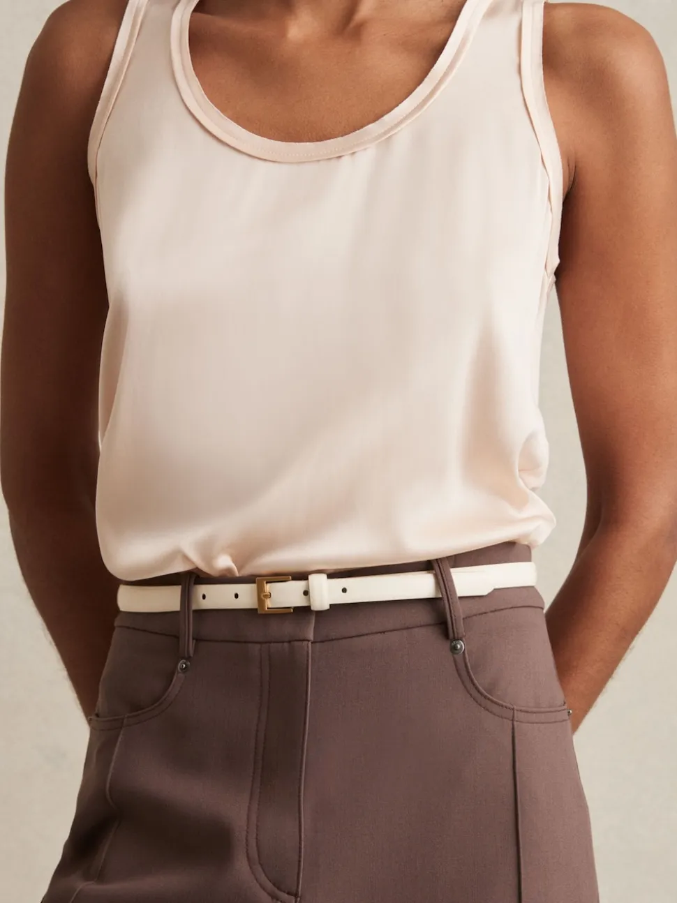 Hors blanc - Ceinture fine en cuir Reiss Holly