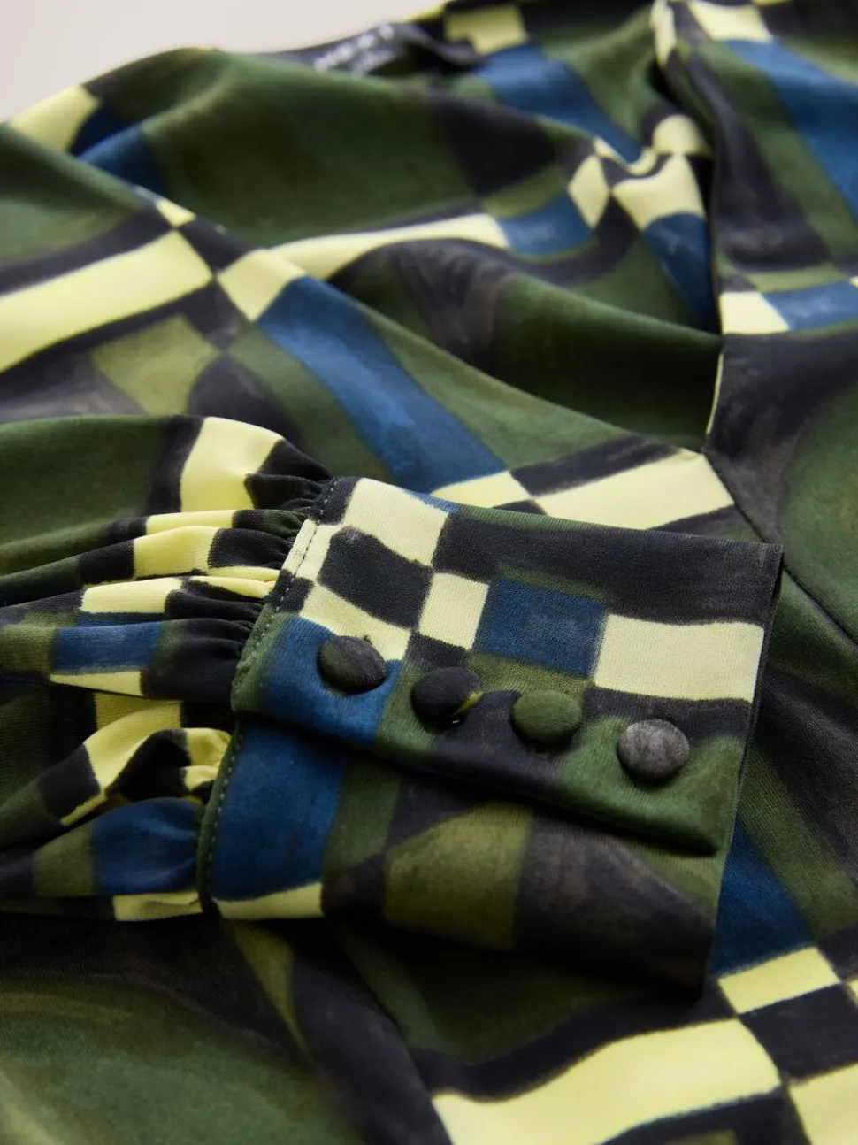 Impression geo verte - Mini robe A-Line à manches longues