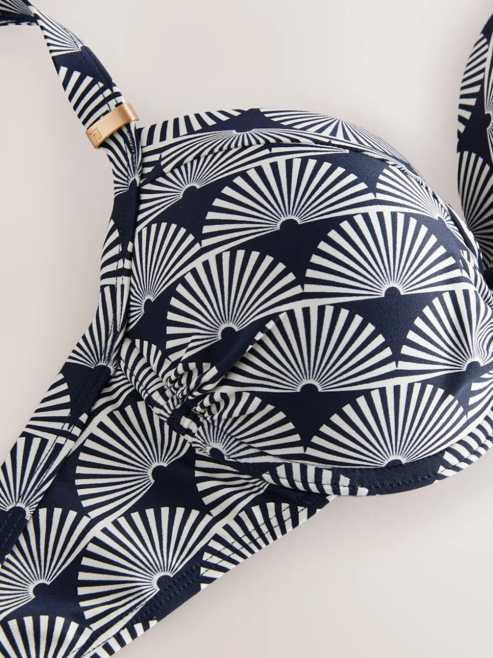 Imprimé à éventails bleu marine/Blanc - Haut de bikini rembourré à armatures gainant